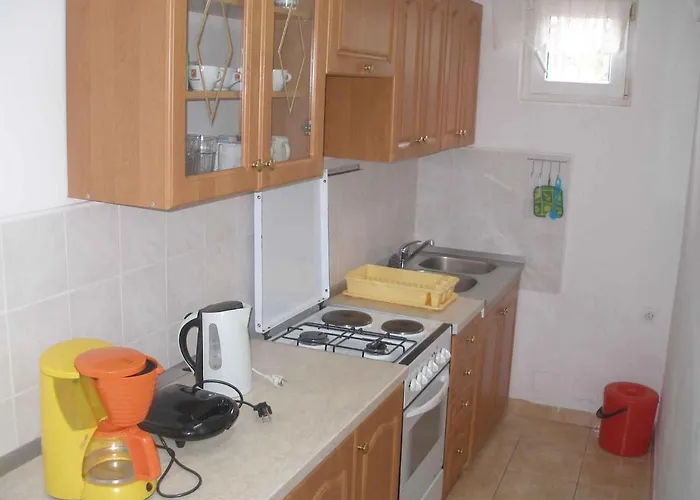 In - Insel Rab 16055 アパート