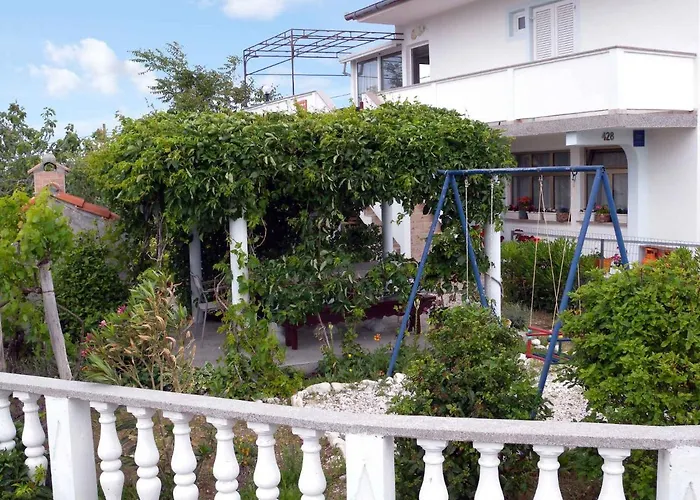 In - Insel Rab 16055 アパート